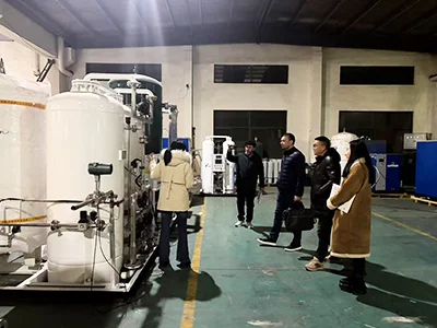 Inspeção no local realizada por um cliente do Cazaquistão