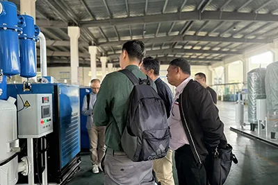 Sistema de nitrogênio de alta pureza para uso alimentício para um fabricante de alimentos na Rússia